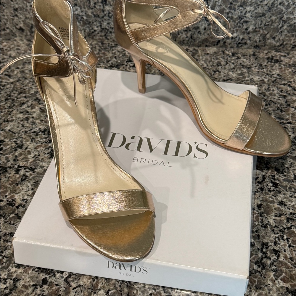 David's Bridal Metallic Rose Gold Ankle-Tie Heel Sandals 8.5 Worn Once